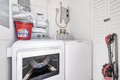 322 Oklahoma St, Hollywood, FL 33019 - Photo 49