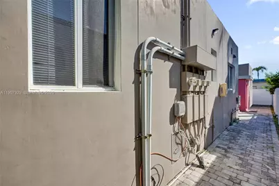 322 Oklahoma St, Hollywood, FL 33019 - Photo 63