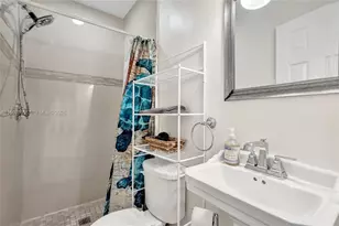 322 Oklahoma St, Hollywood, FL 33019 - Photo 57