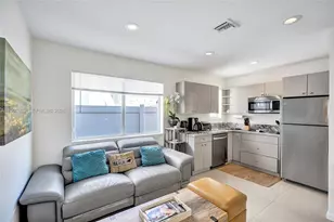 322 Oklahoma St, Hollywood, FL 33019 - Photo 37