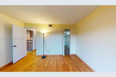 4222 SW 87th Ter, Davie, FL 33328 - Photo 45