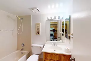 4222 SW 87th Terrace, Davie, FL 33328 - Photo 33