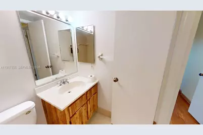 4222 SW 87th Ter, Davie, FL 33328 - Photo 35