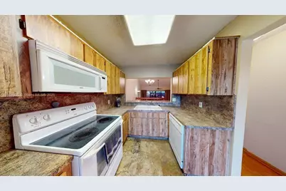 4222 SW 87th Ter, Davie, FL 33328 - Photo 29