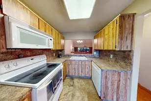 4222 SW 87th Terrace, Davie, FL 33328 - Photo 29