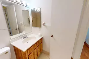 4222 SW 87th Terrace, Davie, FL 33328 - Photo 35