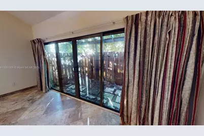 4222 SW 87th Ter, Davie, FL 33328 - Photo 13