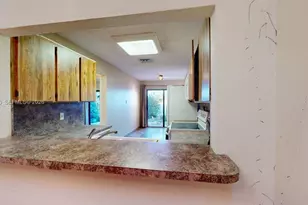 4222 SW 87th Terrace, Davie, FL 33328 - Photo 27