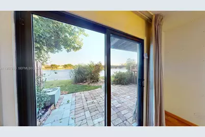 4222 SW 87th Ter, Davie, FL 33328 - Photo 43