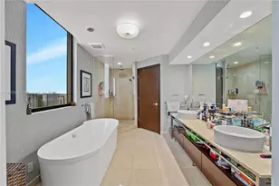 16275 Collins Ave, Sunny Isles Beach, FL 33160 - Photo 21