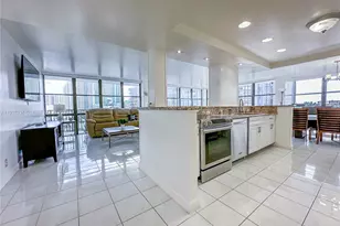 800 Parkview Dr, Hallandale Beach, FL 33009 - Photo 7