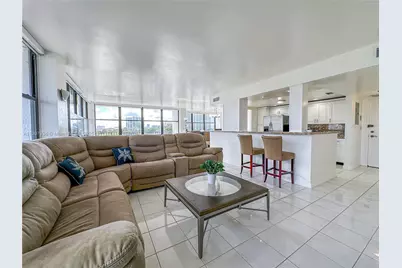 800 Parkview Dr #630, Hallandale Beach, FL 33009 - Photo 19