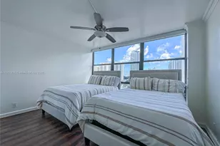 800 Parkview Dr, Hallandale Beach, FL 33009 - Photo 27