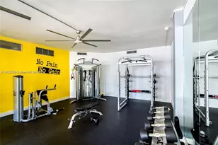 800 Parkview Dr, Hallandale Beach, FL 33009 - Photo 41