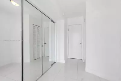1690 NE 191st St #309-1, Miami, FL 33179 - Photo 19