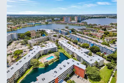 1690 NE 191st St #309-1, Miami, FL 33179 - Photo 3