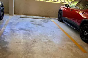 17600 N Bay Rd, Sunny Isles Beach, FL 33160 - Photo 19