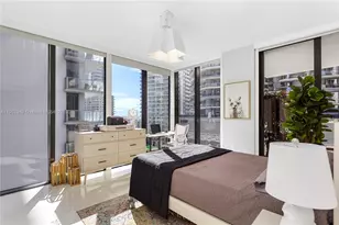 1010 Brickell Ave, Miami, FL 33131 - Photo 17