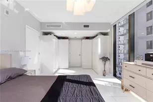 1010 Brickell Ave, Miami, FL 33131 - Photo 19