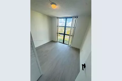 11780 SW 18th St #528-2, Miami, FL 33175 - Photo 3