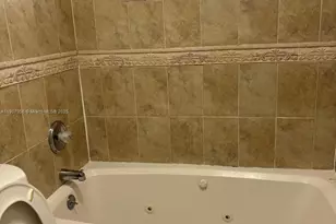 2860 W 80th St, Hialeah, FL 33018 - Photo 19