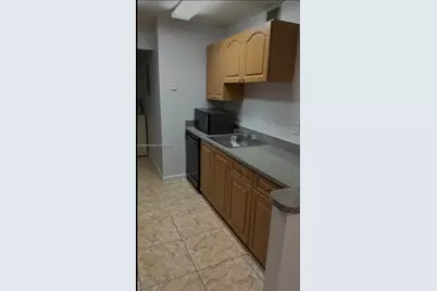 2952 NW 55th Ave #2D, Lauderhill, FL 33313 - Photo 3