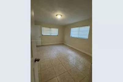 15205 NE 6th Ave #D105, Miami, FL 33162 - Photo 7