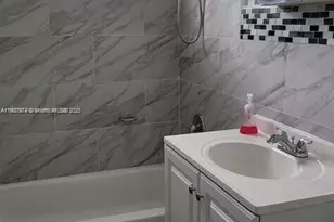 935 W 5th St, Riviera Beach, FL 33404 - Photo 5