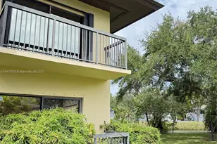 7985 SW 86th St, Miami, FL 33143 - Photo 1