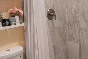 9503 W McNab Rd, Tamarac, FL 33321 - Photo 23