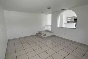 1600 SW 71st Ct, Miami, FL 33155 - Photo 9