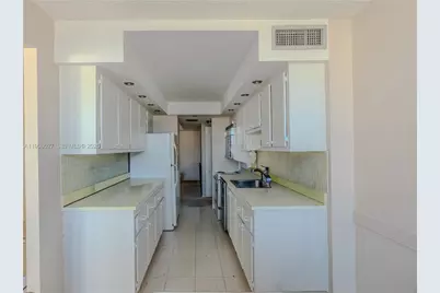 231 174th St #2202, Sunny Isles Beach, FL 33160 - Photo 21