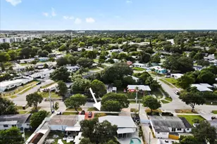 3911 SW 32 Ave, West Park, FL 33023 - Photo 23