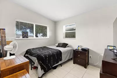 3911 SW 32nd Ave, West Park, FL 33023 - Photo 11