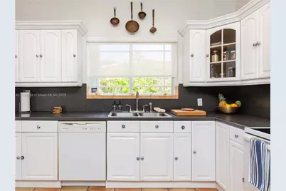 501 SW 19th Rd #0, Miami, FL 33129 - Photo 35