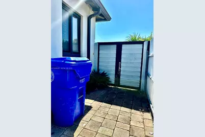 3121 SW 20th St, Miami, FL 33145 - Photo 41