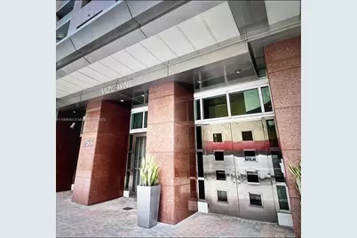 253 NE 2nd St #3507, Miami, FL 33132 - Photo 1