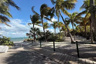 881 Ocean Dr, Key Biscayne, FL 33149 - Photo 19