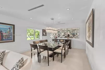 10105 SW 71st Ave, Pinecrest, FL 33156 - Photo 9