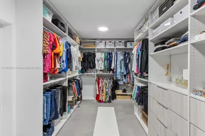 10105 SW 71st Ave, Pinecrest, FL 33156 - Photo 25