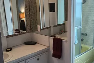 245 18th St, Miami Beach, FL 33139 - Photo 17