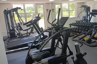 245 18th St, Miami Beach, FL 33139 - Photo 23