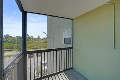 1425 Arthur St #301A, Hollywood, FL 33020 - Photo 41