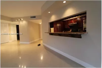 21075 NE 34th Ave #103-2, Aventura, FL 33180 - Photo 3