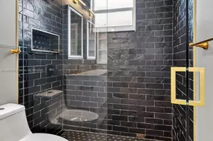 1351 NW 139th Ave, Pembroke Pines, FL 33028 - Photo 29