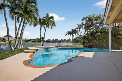 1351 NW 139th Ave, Pembroke Pines, FL 33028 - Photo 37