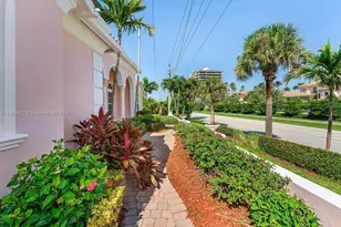 705 Ocean Dr, Juno Beach, FL 33408 - Photo 29