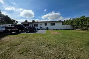 18200 SW 262nd St, Homestead, FL 33031 - Photo 1