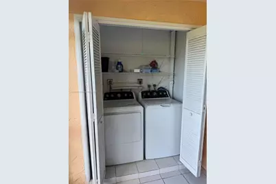 7590 Tahiti Ln #101, Lake Worth, FL 33467 - Photo 9