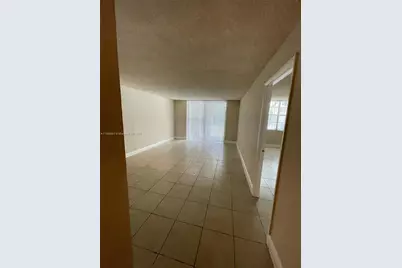 486 NW 165th St Rd #B-108, Miami, FL 33169 - Photo 5